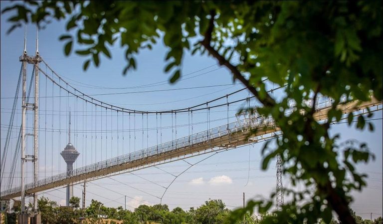 پل معلق پارک نهج‌ البلاغه تهران